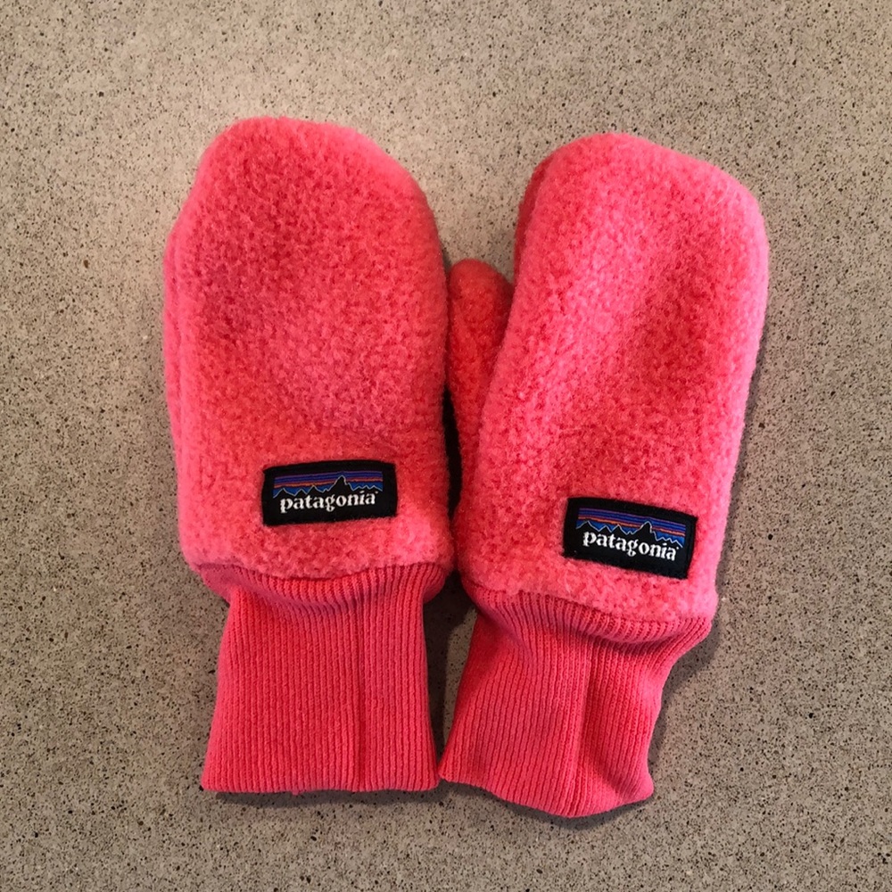 Patagonia baby mittens